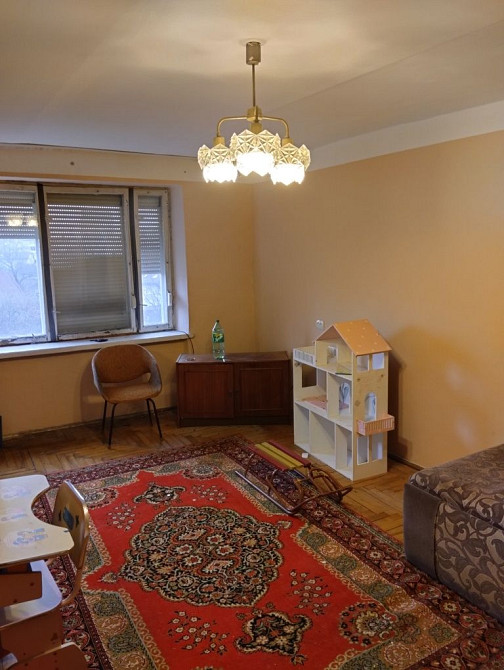 Продається 2 кімнатна квартира район Черемушки Мукачево - изображение 2