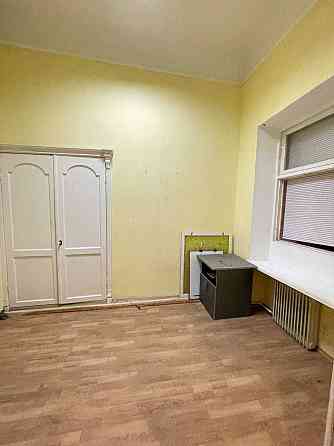 Двухкомнатная квартира с балконом на Старобазарный сквер Одеса