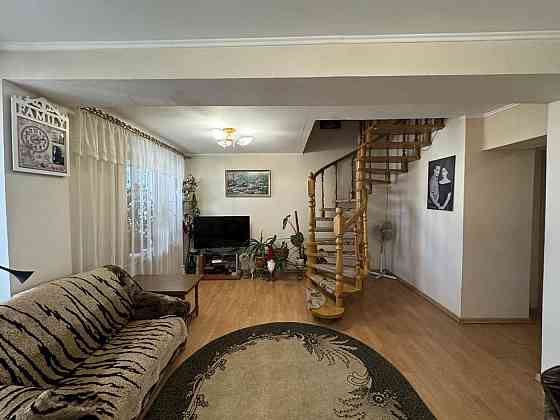 Продаж 4 кімнатної дворівневої квартири по вул. Грабянки Львов