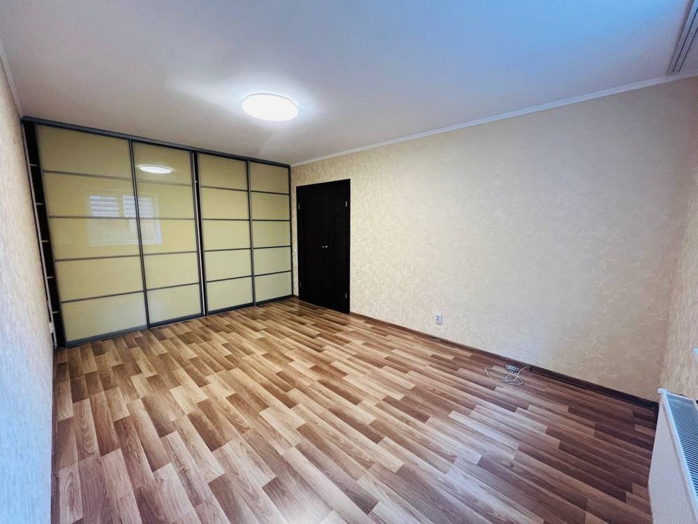 Продам квартиру район Академічний найнища ціна Винница - изображение 1