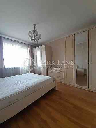 3-к з ремонтом Шевченківський м. Дорогожичі Сирець вул. Ризька 16 Київ