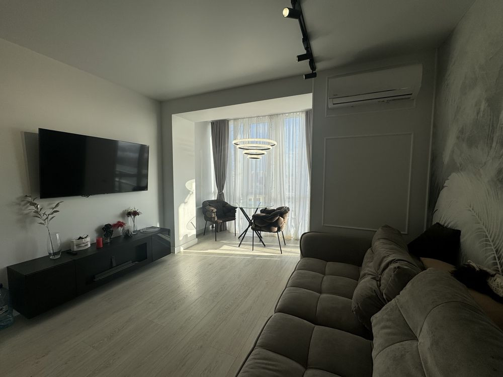 Продам шикарную квартиру в новом доме ЖК «Ривьера» м1 Миколаїв - зображення 2