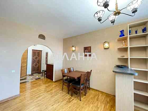 Простора 1-кімнатна квартира в ЖК Сирецький Бояр Київ