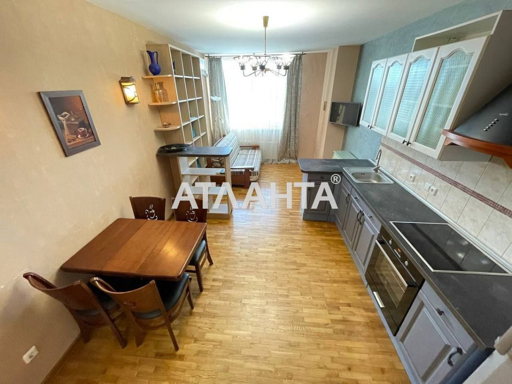 Простора 1-кімнатна квартира в ЖК Сирецький Бояр Київ - зображення 2