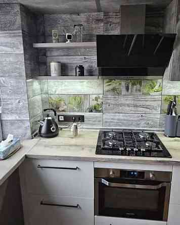 ТРЦ Караван Продаж 3к квартири вулиця Янтарна лівий берег Днепр