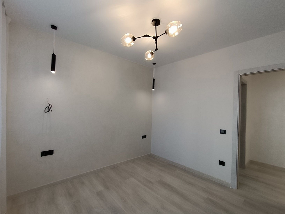 Терміновий продаж 2х кімнатної неподалік озера та парку Івано-Франківськ - зображення 7