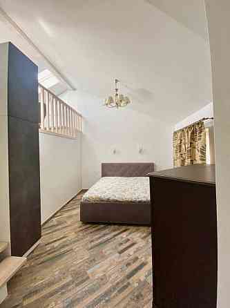 Чудова 2-кімнатна квартира в самому ЦЕНТРІ Львова, вул. Смольського. Львів