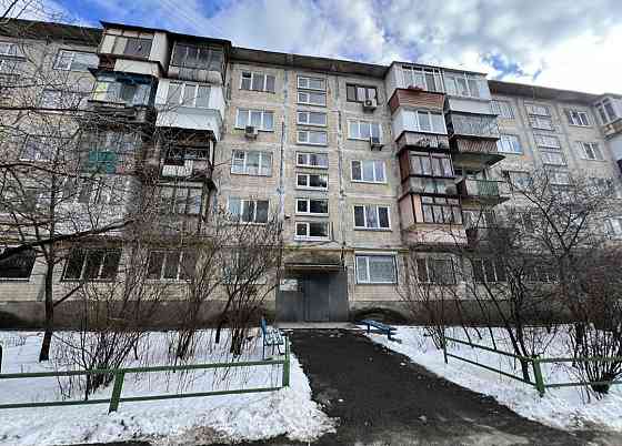 Кубанской  Украины ( Жукова ) 21, угол Шолом Алейхема Київ