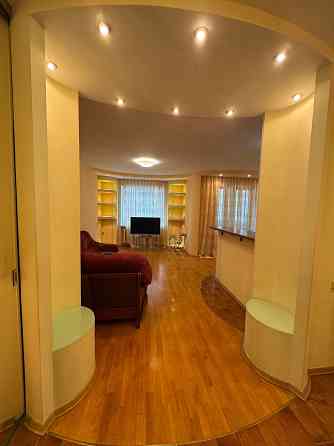 Оренда 3к квартири вул. Микільсько-слобідська 6б. М. Лівобережна Київ