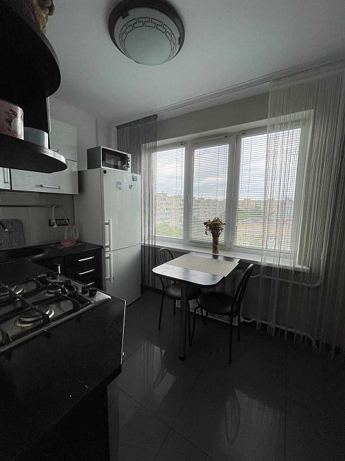 Оренда 1к 32м2 вул. Жмеринська 22 м. Святошин парк Совки Київ - зображення 2