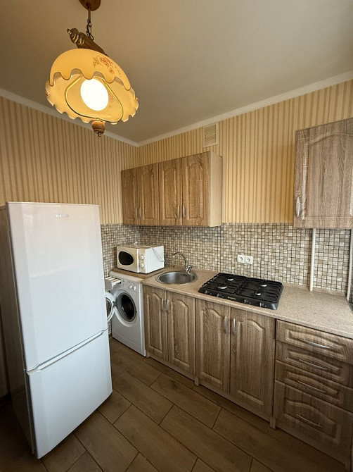 Сдам 2 ком.квартиру Люст.дорога/Киевский рынок 7500 тыс.грн Одеса - зображення 1