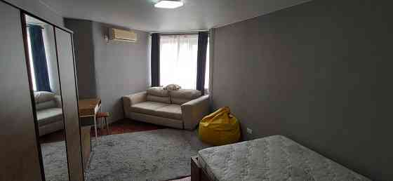 Сдам 1 однокомнатная кв. жилой массив Тополь-1, кирпичный дом Дніпро