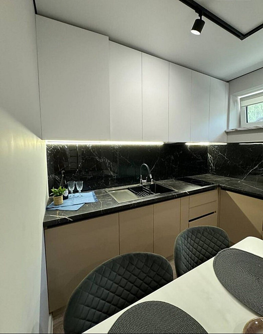 НОВОБУДОВА 1-кім. квартира, Новий двір, Автономка Рівне - зображення 1