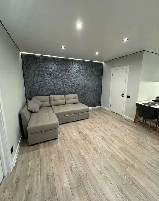 НОВОБУДОВА 1-кім. квартира, Новий двір, Автономка Рівне - зображення 6