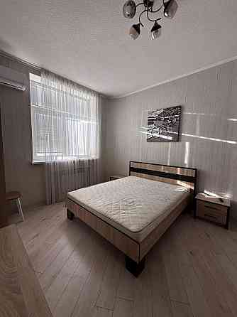 Реальная 2-ка в Центре, Площадь Конституции, ТЦ Никольский Харків