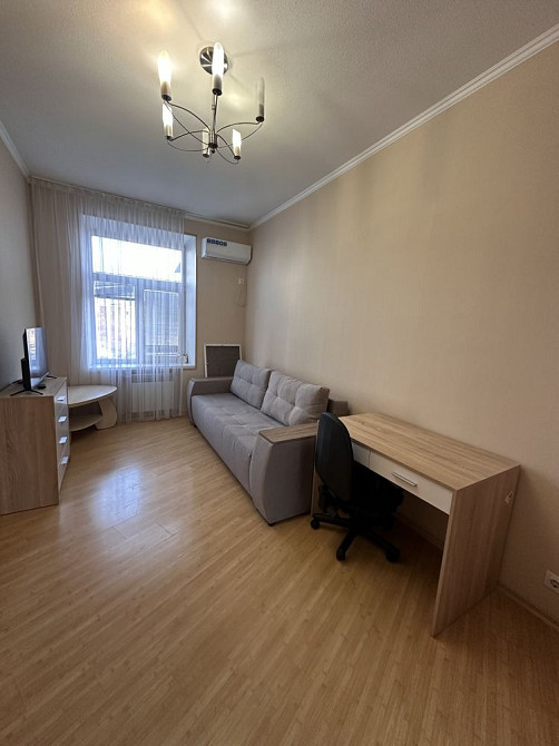 Реальная 2-ка в Центре, Площадь Конституции, ТЦ Никольский Харків - зображення 6