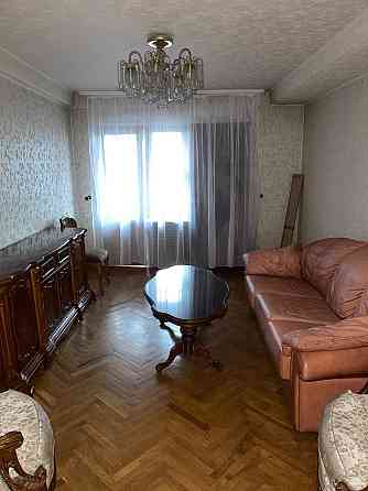 2 к квартира на ул. Пражская 3 Київ