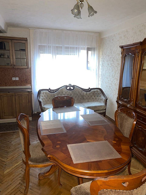 2 к квартира на ул. Пражская 3 Київ - зображення 2