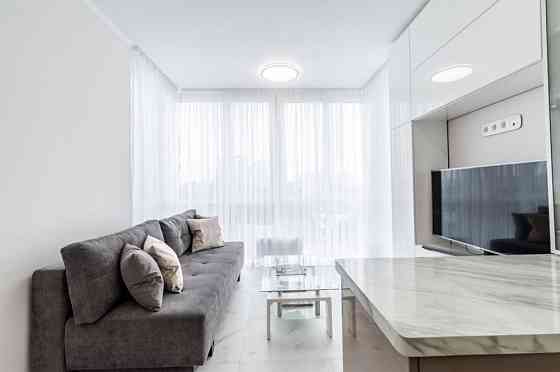 Довготривала оренда двокімнатної квартири, ближній центр Львів