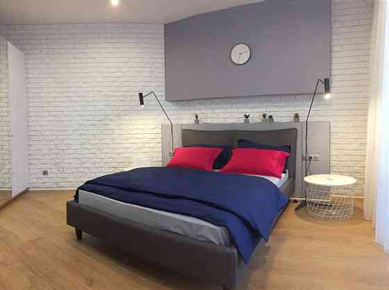 Квартира Дружби народів, 14-16 Київ