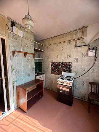 1кім.квартира на Сонячному, світла і простора, тепла, не кутова. Торг Кривой Рог