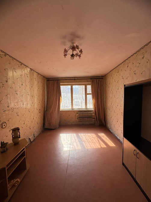 1кім.квартира на Сонячному, світла і простора, тепла, не кутова. Торг Кривой Рог - изображение 3