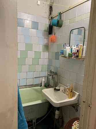 ЗАРІЧНИЙ, 3 кім.квартира, 1 поверх з балконом. Є - ВІДНОВЛЕННЯ можливе Кривой Рог