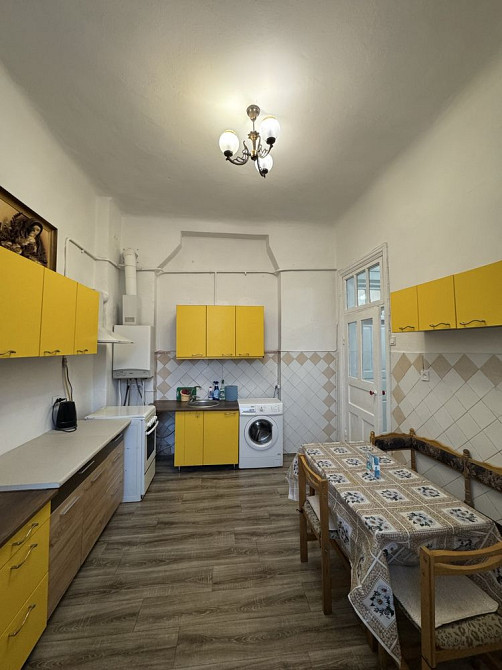 Продам під єВІДНОВЛЕННЯ  2 кімнат.квартир. Індив. Опал 2 конт. Котел Черновцы - изображение 2