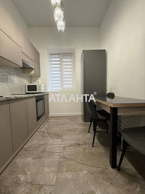 1 кім. з євроремонтом  вул. Шевченка Черновцы - изображение 2