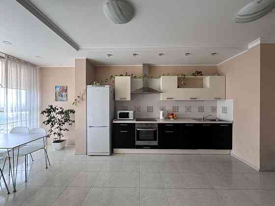 Аболмасова 6 |метро Лівобережна | студія 53м2 с видом на Дніпро Київ