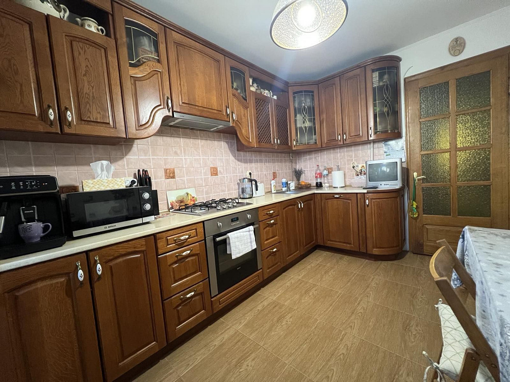 Продається трикімнатна квартира по вул.Кульпарківська Львов - изображение 1