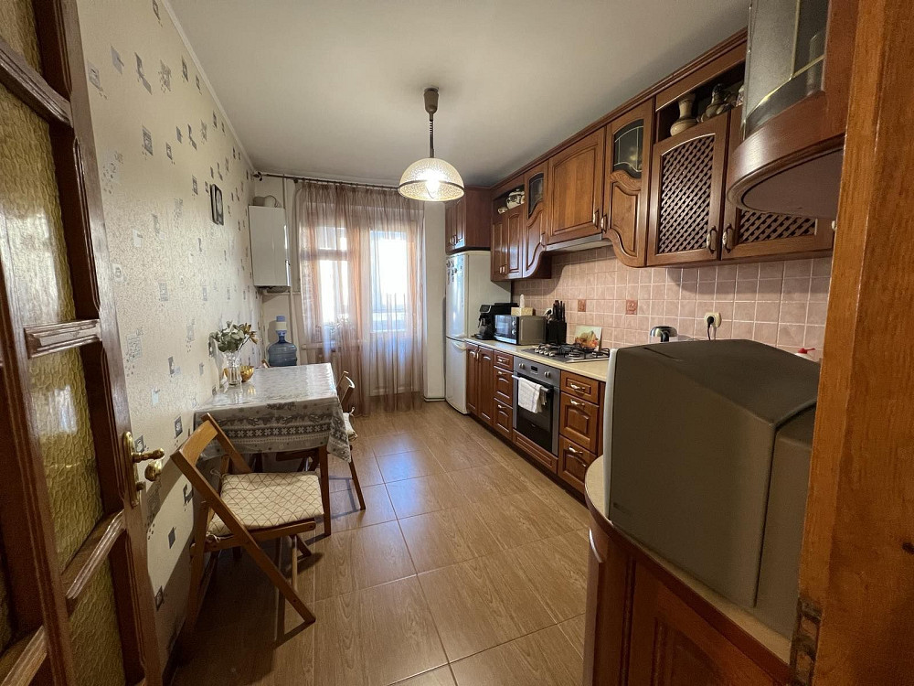 Продається трикімнатна квартира по вул.Кульпарківська Львов - изображение 2