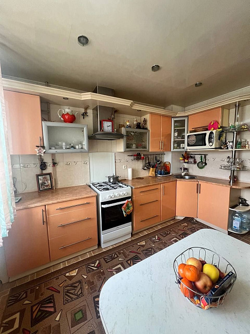 Продам 3ком. Кам'янске, левый берег ,2мик. Кам`янське (Запорізька обл.) - зображення 1