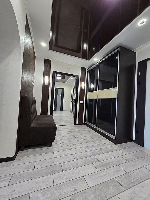 3-кім.кв. вул. Івасюка ТЦ Велес Ивано-Франковск - изображение 2