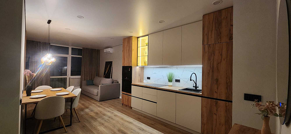 ВЛАСНИК 2к 9пов. 70м2 ЖК Варшавський 2 Варшавский квартира СРОЧНО Киев - изображение 2