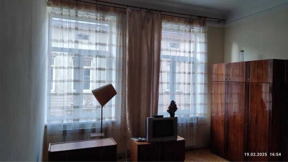 1 кімнатна в самому центрі Львова! Львов - изображение 1