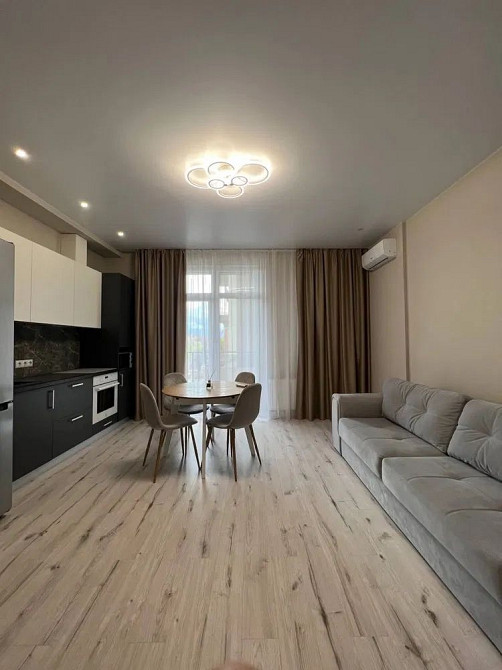 Продаж квартири студії на Набережній | ЖК Будапешт | район Боздош | Ужгород - изображение 1