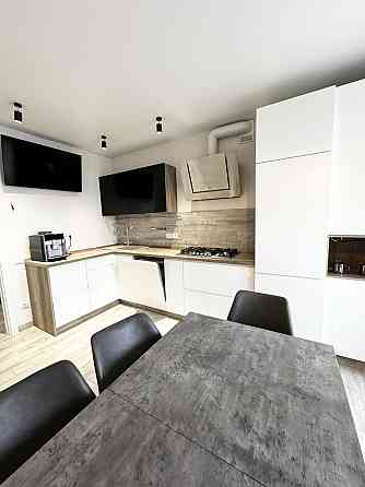 Продаж 2 кімнатної квартири з ремонтом Софіївська Борщагівка Святопетрівське (Києво-Свят.р-н)