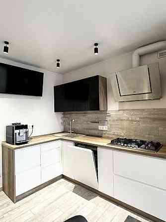 Продаж 2 кімнатної квартири з ремонтом Софіївська Борщагівка Святопетрівське (Києво-Свят.р-н)