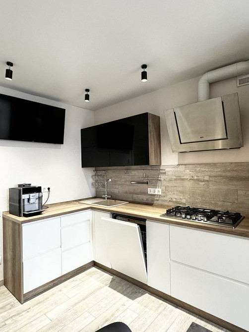 Продаж 2 кімнатної квартири з ремонтом Софіївська Борщагівка Святопетрівське (Києво-Свят.р-н) - зображення 4