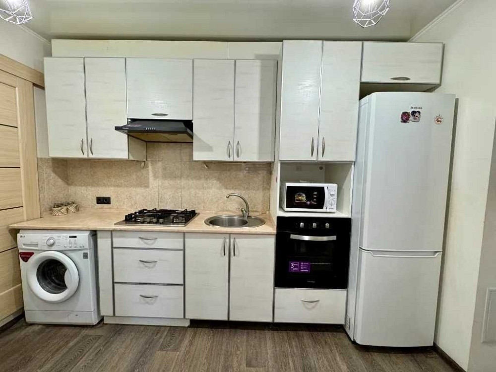 Продам 2к квартиру в центре на Михаила Грушевского Дніпро - зображення 2