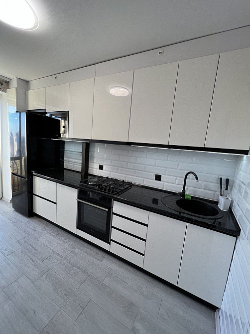 Продаж 1-кім кВ на Сихові Львов - изображение 1