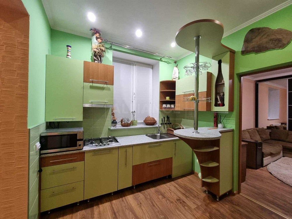 1км квартира з ділянкою неподалік від центру Ивано-Франковск - изображение 1