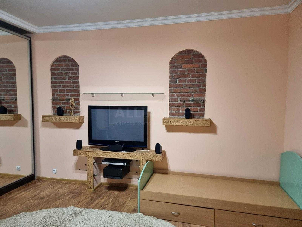 1км квартира з ділянкою неподалік від центру Ивано-Франковск - изображение 6