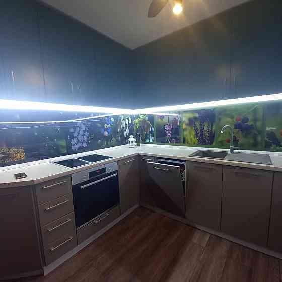 Продам 2 - кім. Квартиру.  вул. Героїв Дніпра Київ