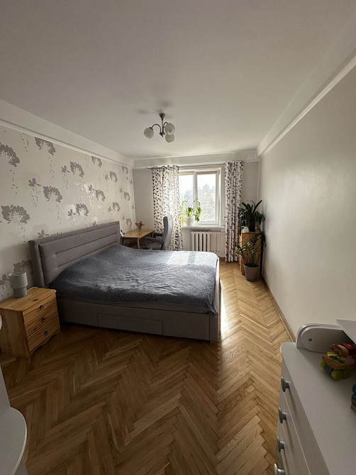 Продам простору, світлу квартиру з новим ремонтом. Всім укомплектована Киев - изображение 4