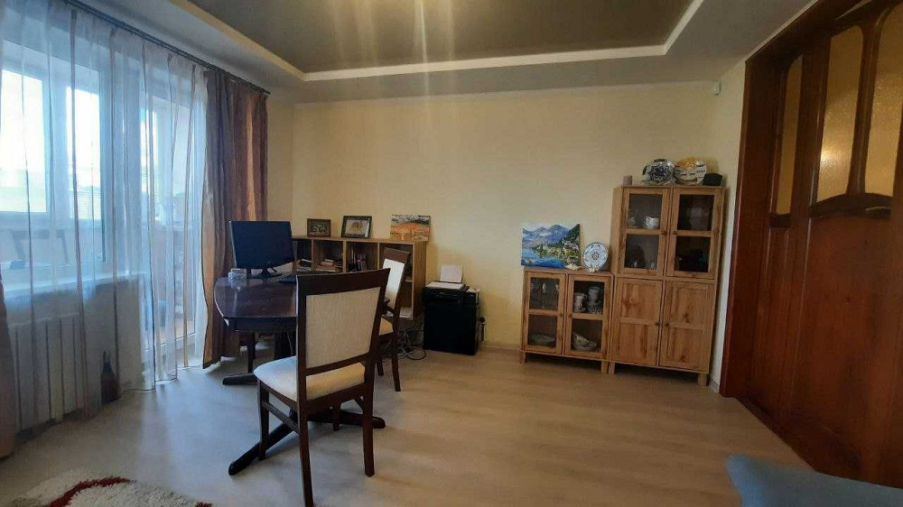 Левада продаж 3-х кім кв-ри  з діючим каміном та автономним опаленням Полтава - изображение 3