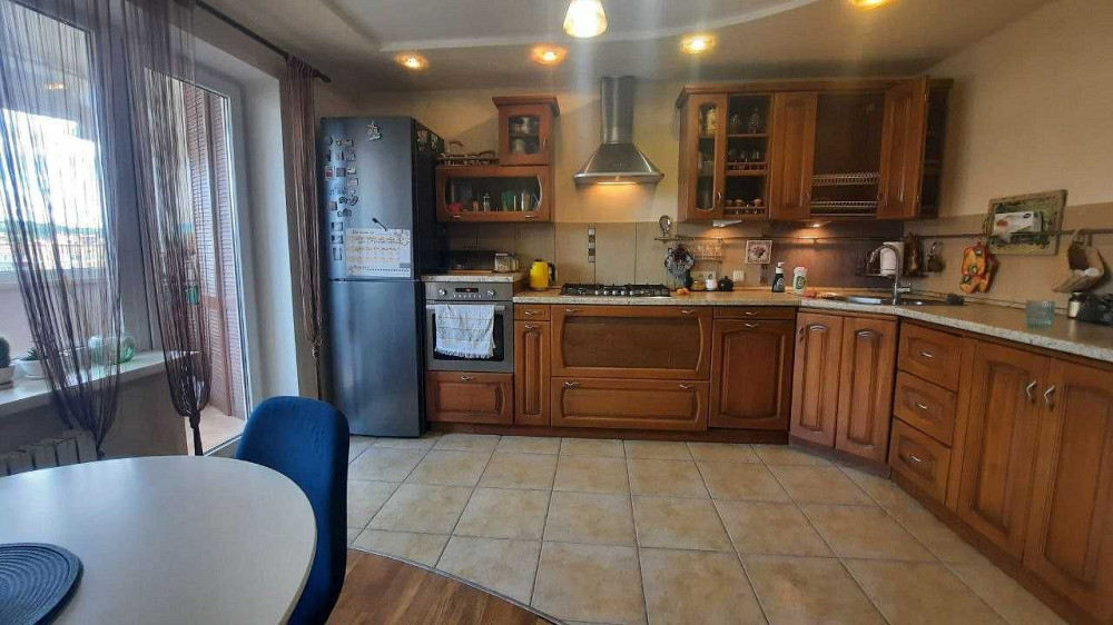 Левада продаж 3-х кім кв-ри  з діючим каміном та автономним опаленням Полтава - изображение 6