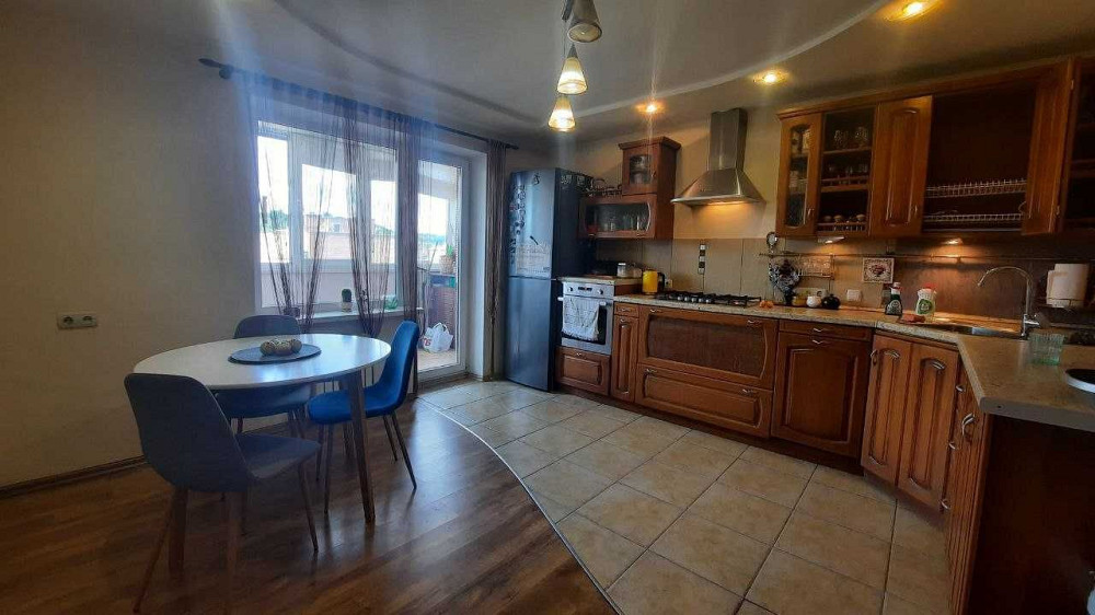 Левада продаж 3-х кім кв-ри  з діючим каміном та автономним опаленням Полтава - изображение 5