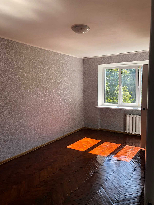 Продам 1 кімнатну квартиру, вул. Івана Дзюби 12-а Киев - изображение 1